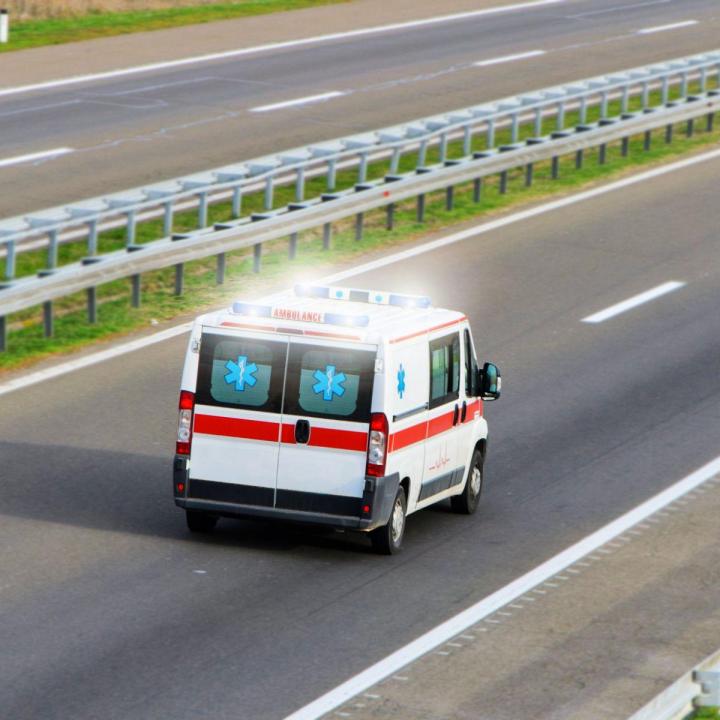 Véhicule léger pour le transport sanitaire non urgent, confortable